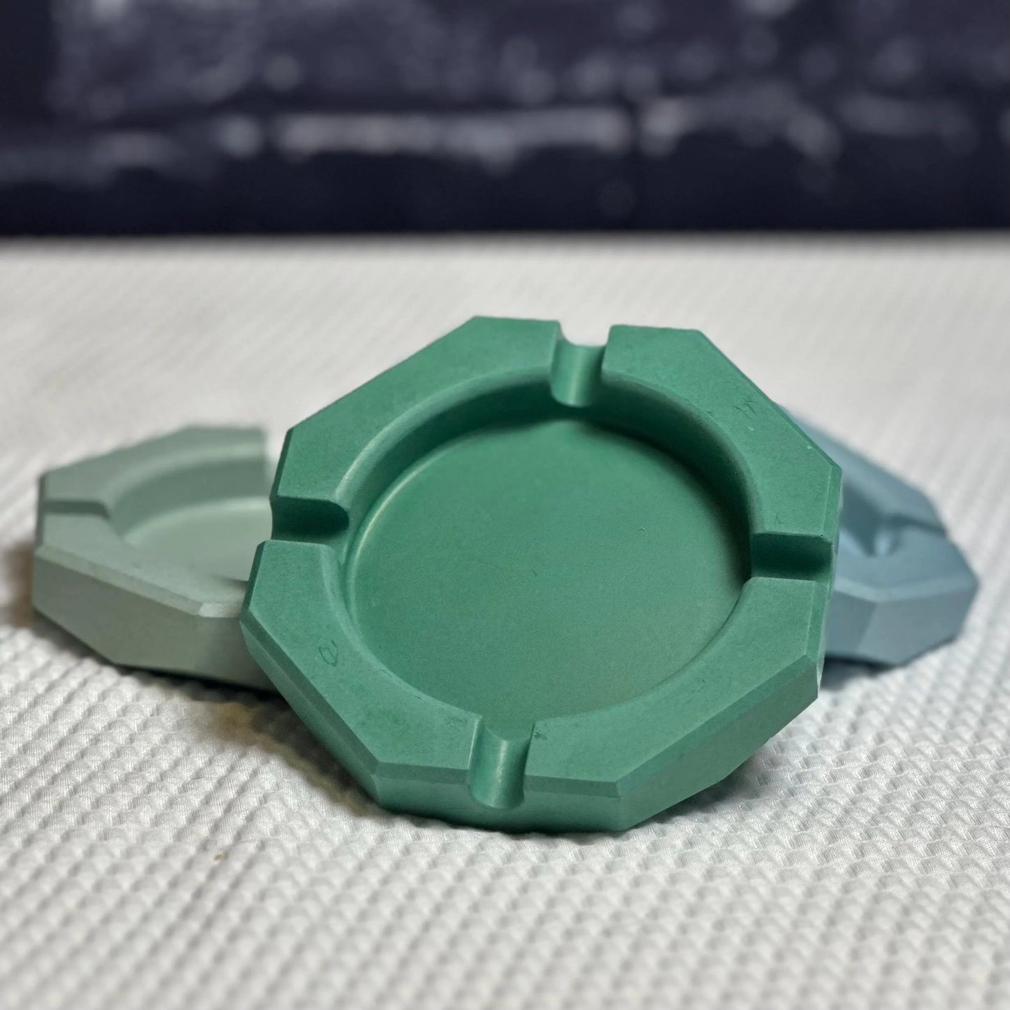 Concrete Ashtray | Handmade Smoking Accessory | Perfect for Cigar Lovers | Unique Gift for Him