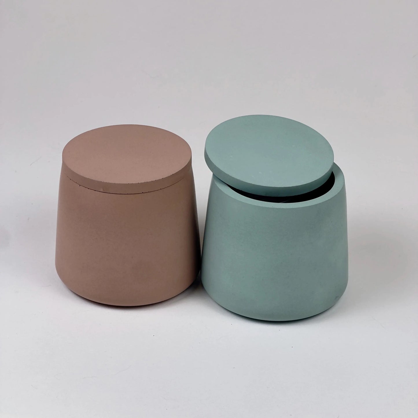 Concrete Jar Candle Vessel - Empty | Handmade Stylish Trinket Storage with Lid | Modern Home Decor | Unique Mother's day Gift